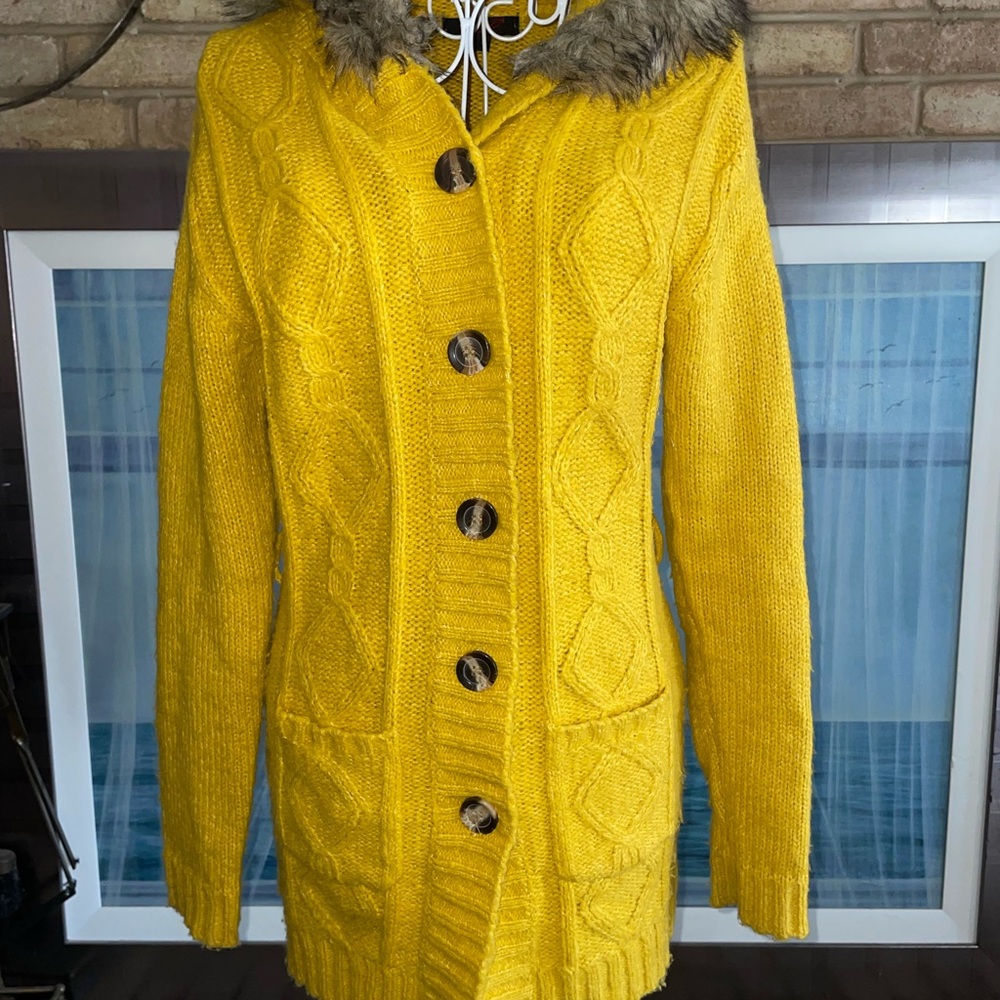 Yellow Cable Knit Cardigan with Faux Fur Collar - small